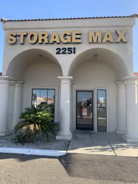Storage Max photo 2