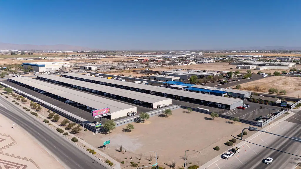 Premier RV & Self Storage, RV storage in El Mirage