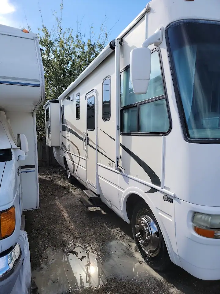 Home Free Self Storage, RV storage in Houston