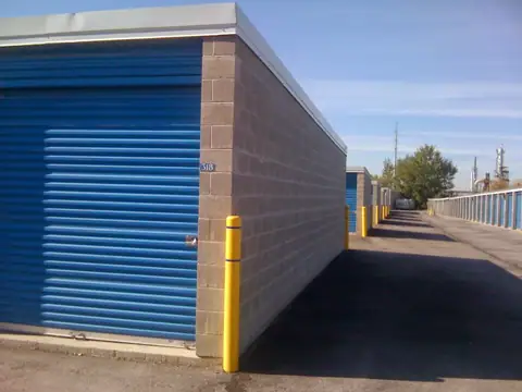Beehive Storage in Woods Cross, UT