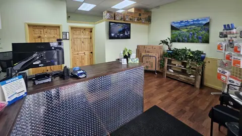 Coronado Park Self Storage - Thornton photo 2