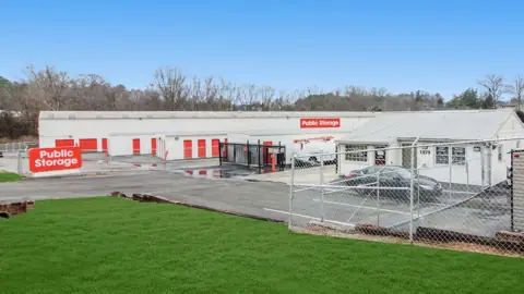 Public Storage photo 2