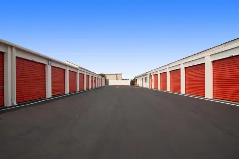 Public Storage photo 2