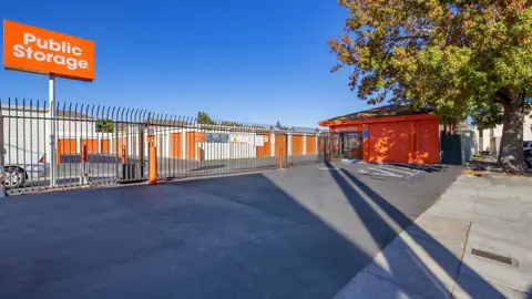 Public Storage in Alameda, CA