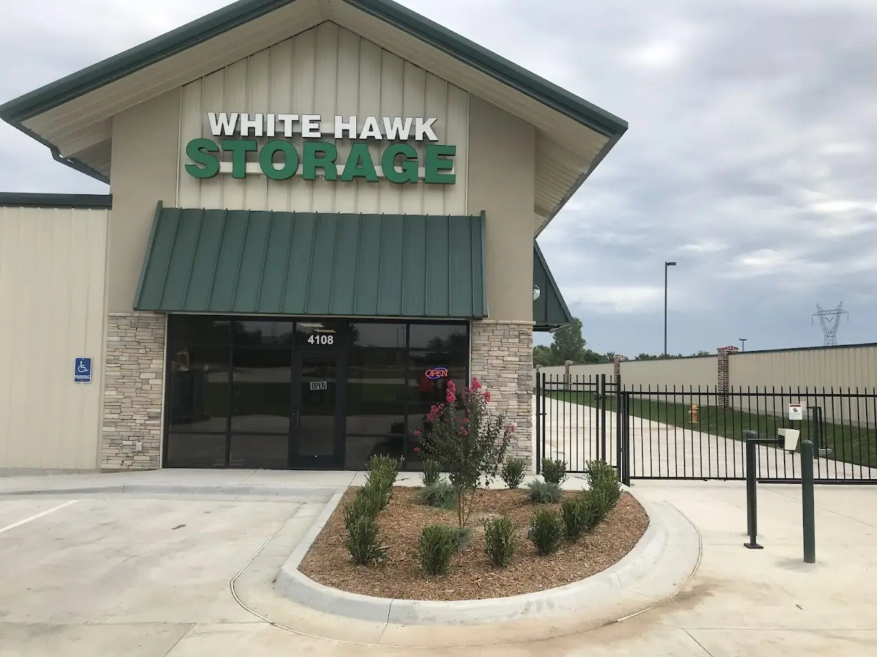 White Hawk Storage, RV storage in Bixby