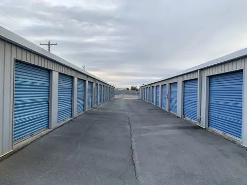 Volunteer Storage - Knoxville West photo 2