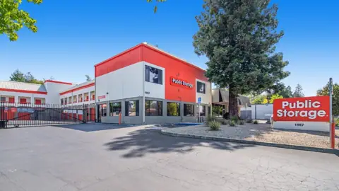 Public Storage photo 2