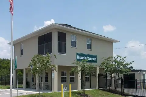 Storage at Lake Wales & UHAUL in Lake Wales, FL