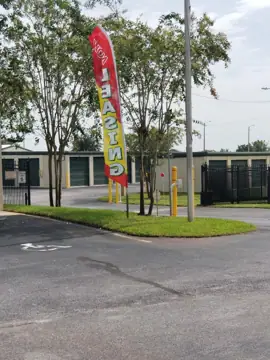 Storage at Lake Wales & UHAUL photo 2