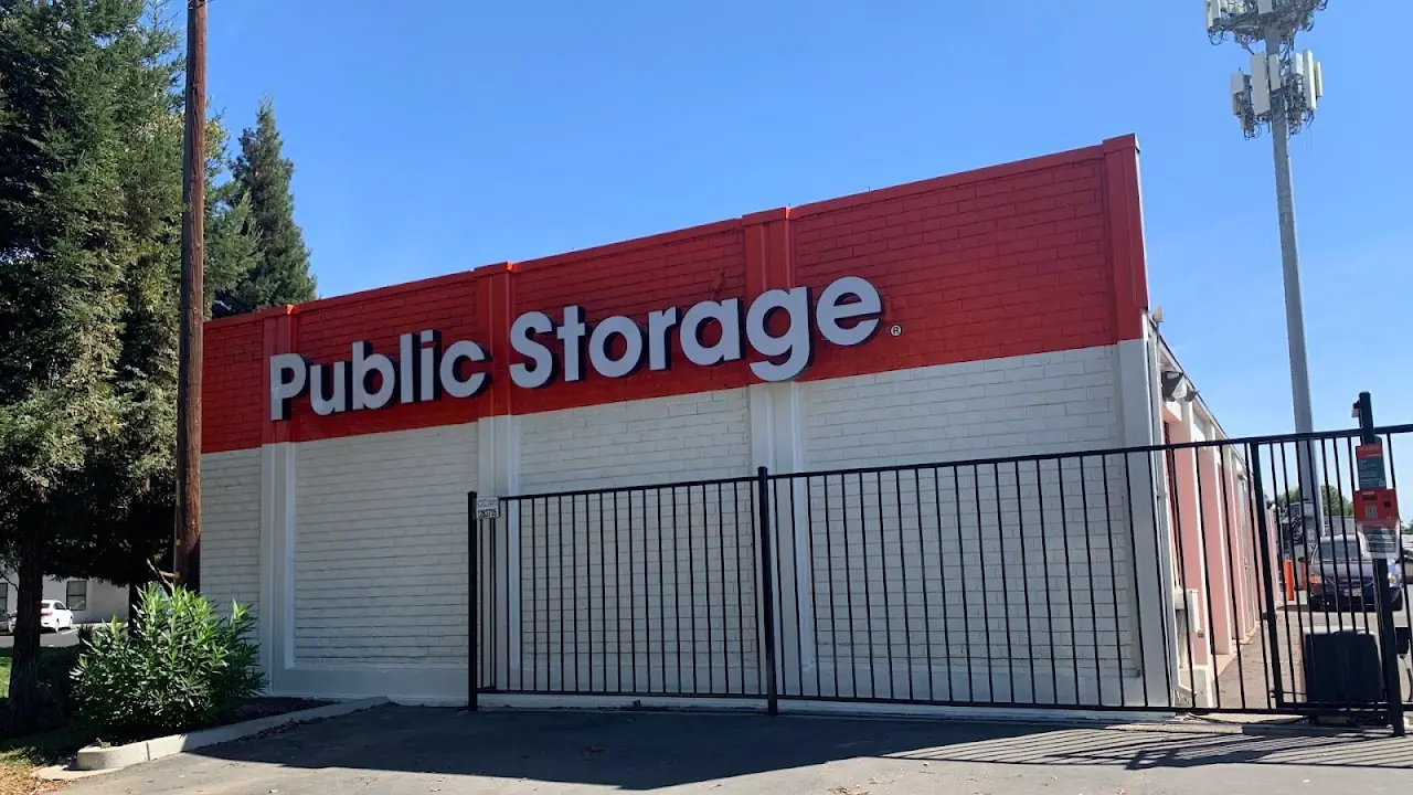 Public Storage, RV storage in Modesto