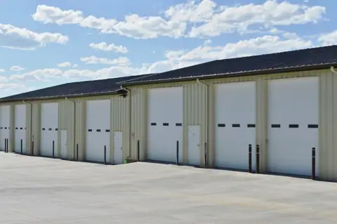 Executive Storage at Crossroads photo 2