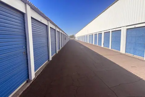 Public Storage photo 2
