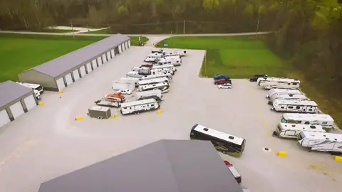 Hawkeye Storage & Parking photo 2