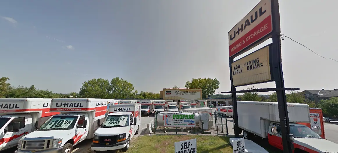 Self-Storage at U-Haul, RV storage in Nashua