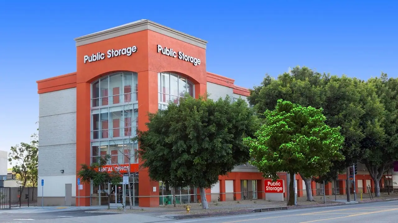 Public Storage, RV storage in Los Angeles