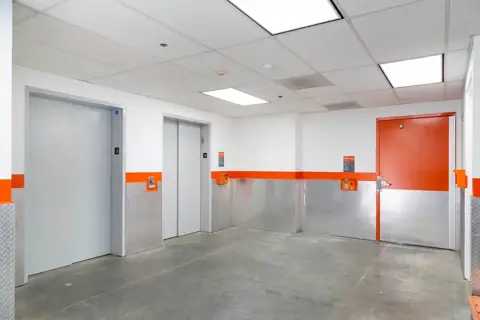 Public Storage photo 3