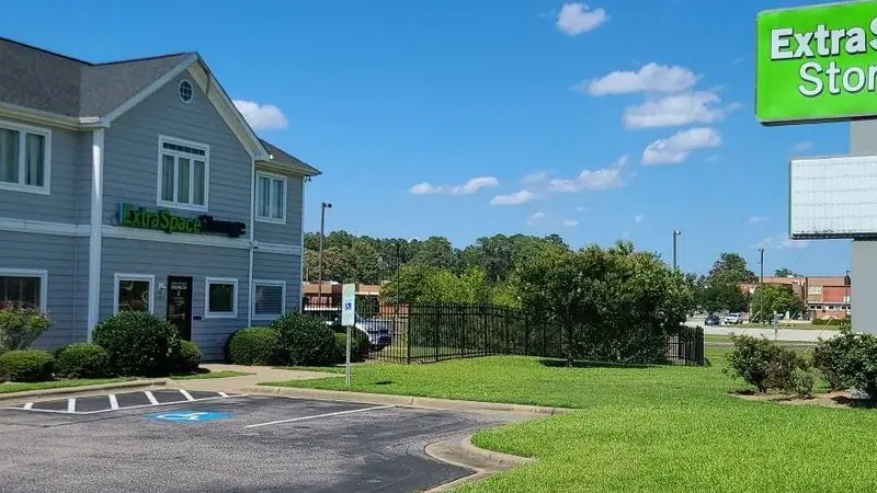 Extra Space Storage, RV storage in Fayetteville
