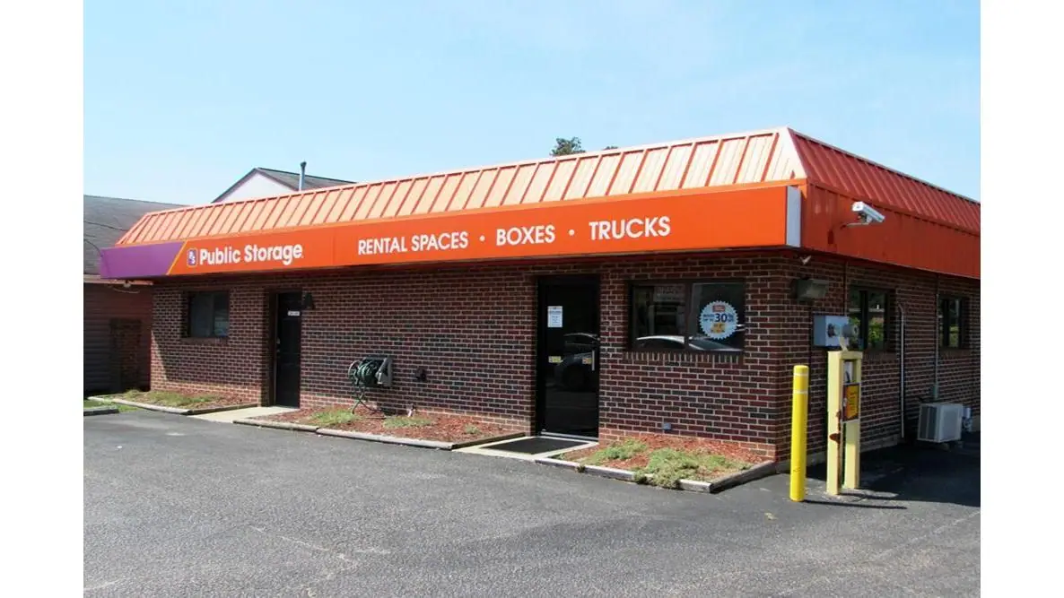 Public Storage, RV storage in Petersburg