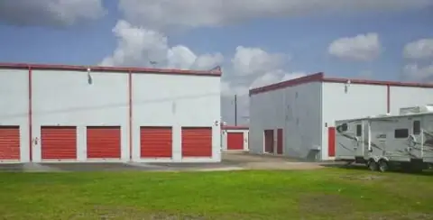Almeda Self Storage photo 2