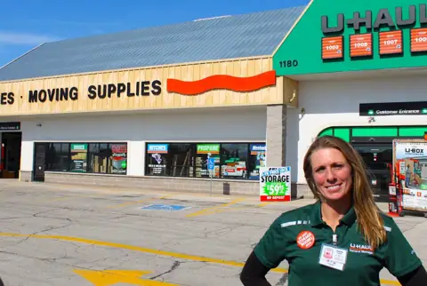 Self-Storage at U-Haul in De Pere, WI