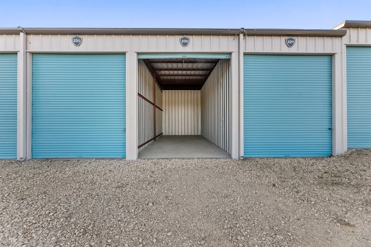 Carefree Enclosed Boat & RV Storage, RV storage in Wylie