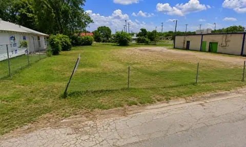East Abram Street RV & Boat Storage in Arlington, TX