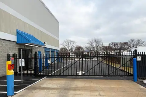 Public Storage photo 3