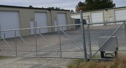 Seven Lakes Storage & Warehouse photo 2