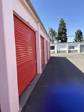 Public Storage photo 2