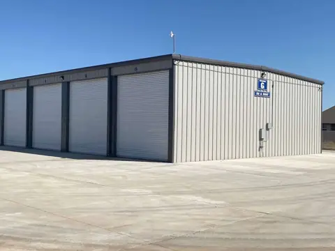 Racer's Storage photo 2