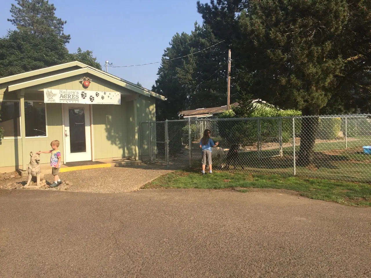 Natures Acres Boarding Kennels, RV storage in Damascus