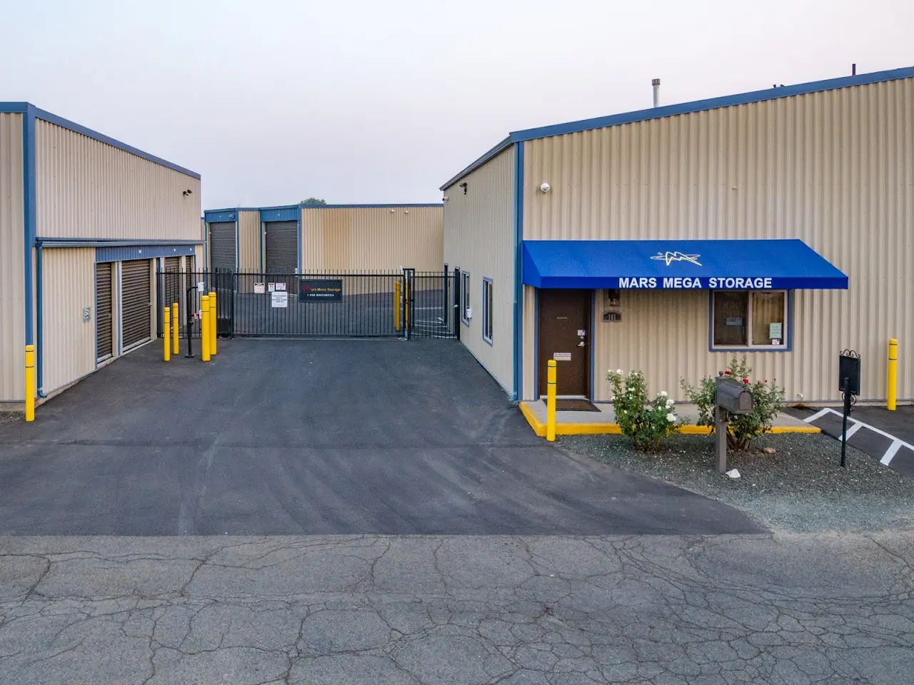 Mars Mega Storage, RV storage in Paso Robles