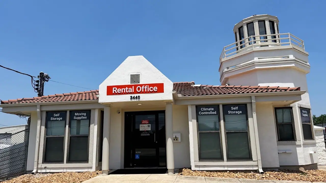 Public Storage, RV storage in San Antonio