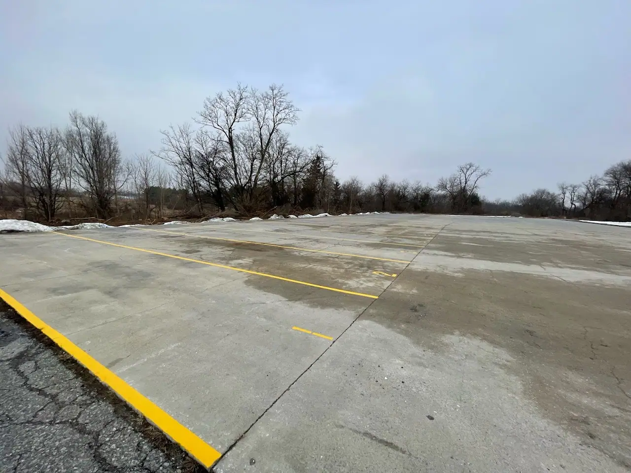Premium Parking and Storage, RV storage in York