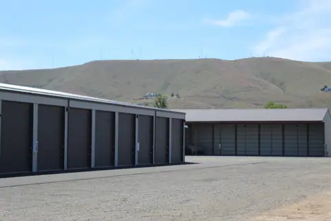 The Garages in Union Gap, WA