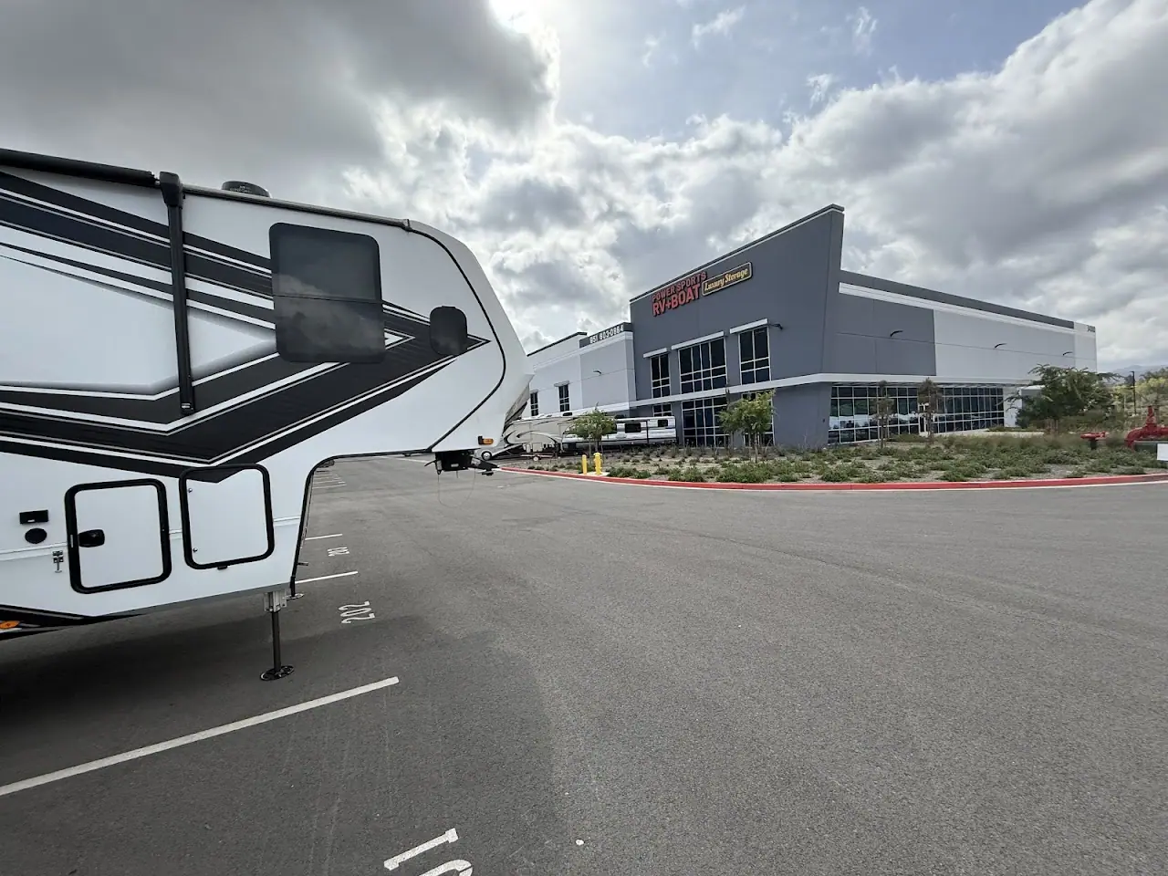 Power Sports RV & Boat Storage, RV storage in Lake Elsinore