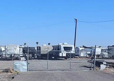 Luke Storage Lot photo 3