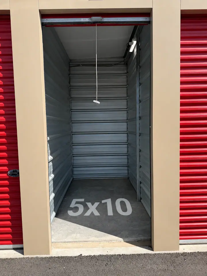 Apple Blossom Mini Storage - Chelan, WA, RV storage in Chelan