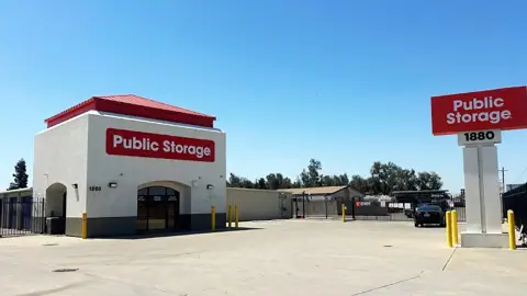 Public Storage photo 2