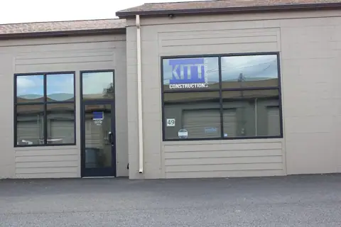 Chestnut Ave Storage photo 2