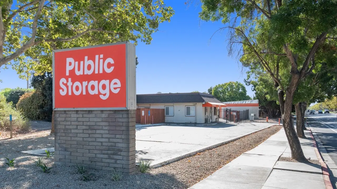 Public Storage, RV storage in Pleasanton