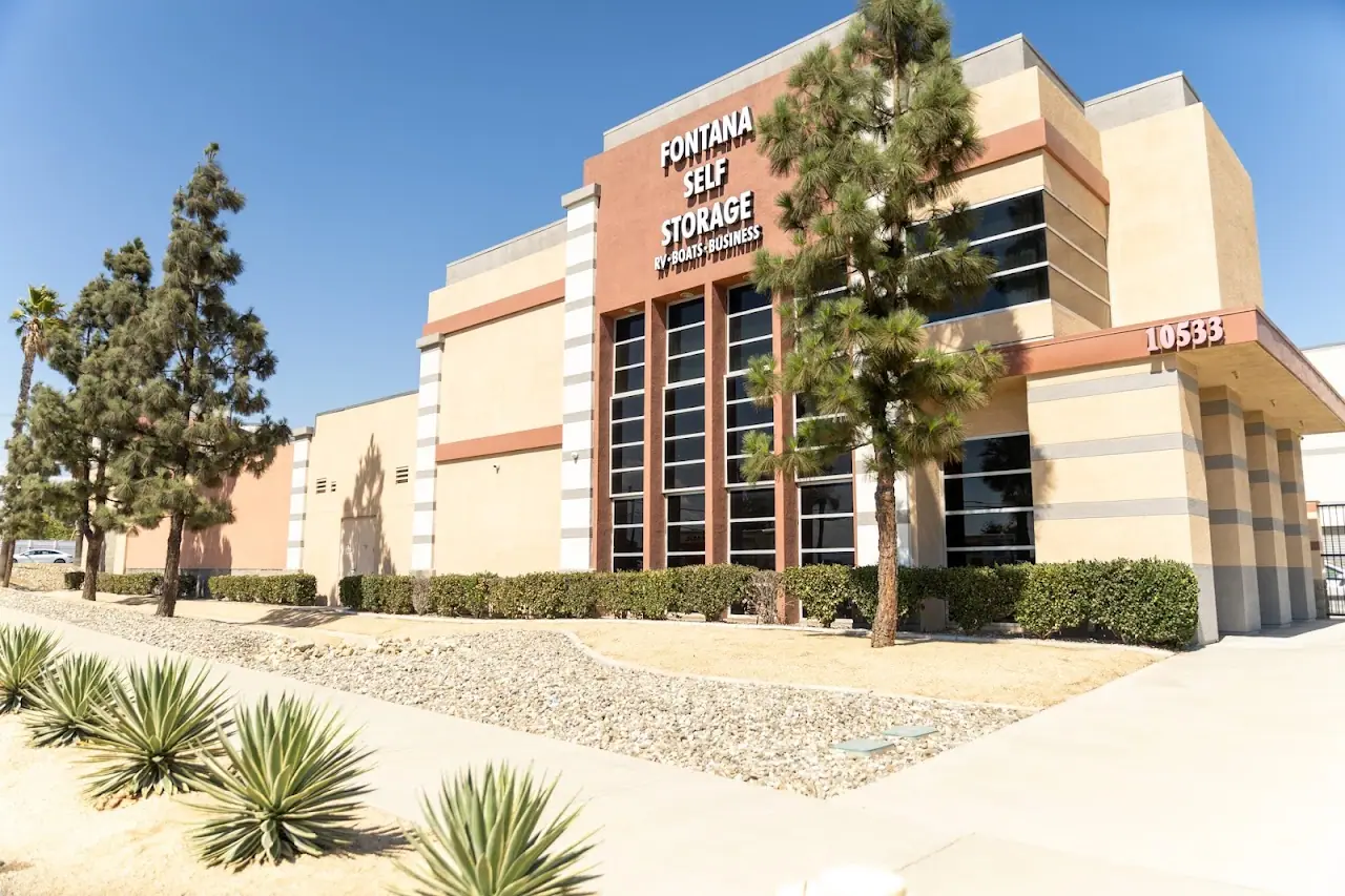 Fontana Self Storage, RV storage in Fontana