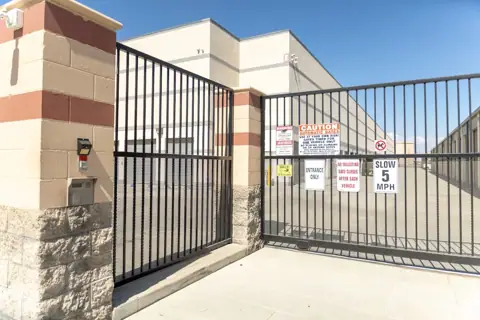 Fontana Self Storage photo 2