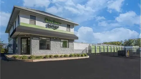 Extra Space Storage in Malvern, PA