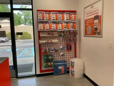 Public Storage photo 3