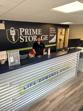 Prime Storage photo 3