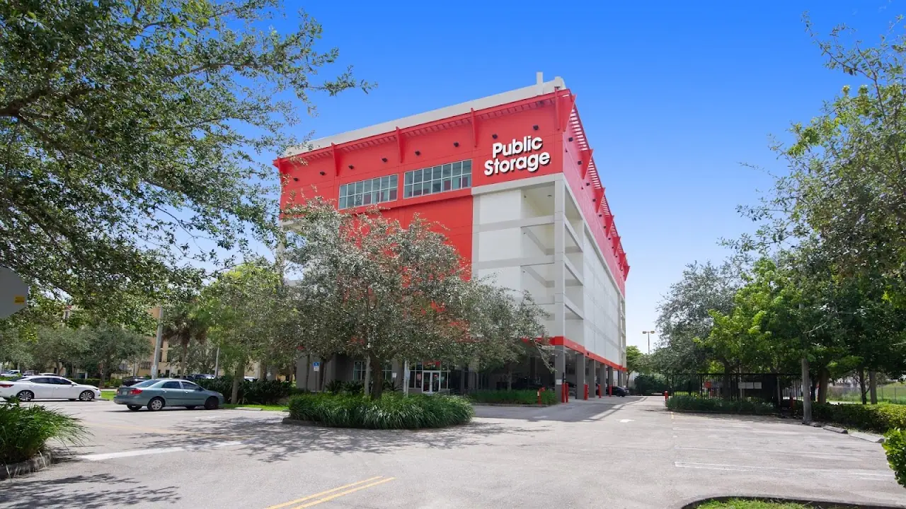 Public Storage, RV storage in Miami