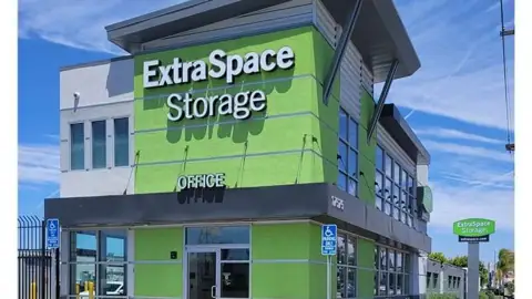Extra Space Storage in Gardena, CA