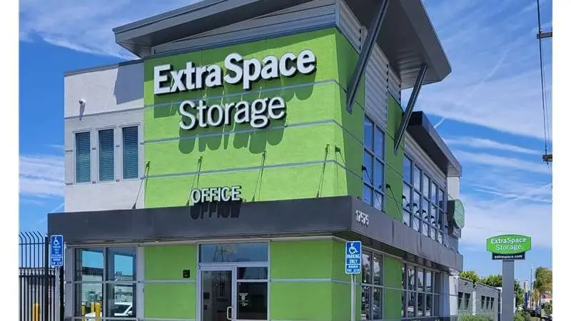 Extra Space Storage, RV storage in Gardena