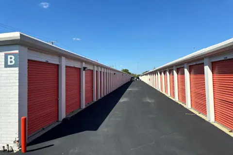 Public Storage photo 3
